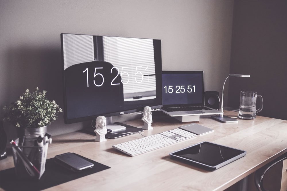 Clean Wooden Workspace Desk Setup Osteopathie Seestrasse